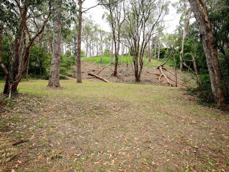 21 Edward Avenue, Crafers West SA 5152