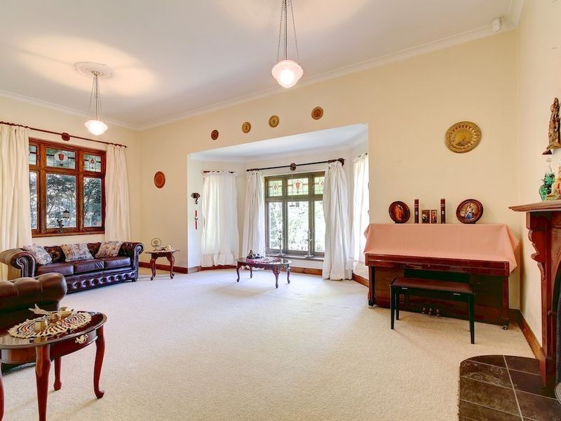 6 Woodbury Road, Crafers SA 5152