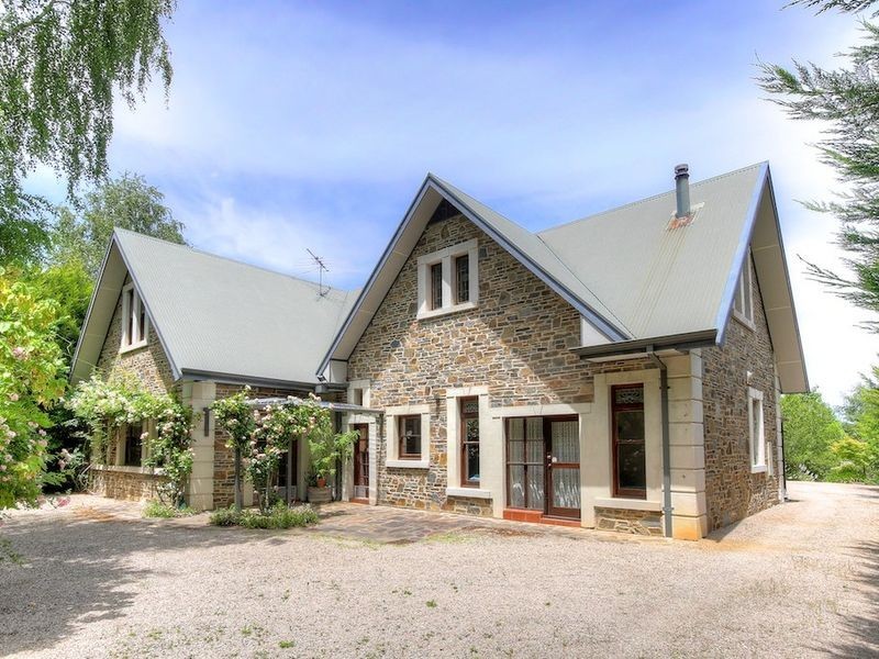 6 Woodbury Road, Crafers SA 5152