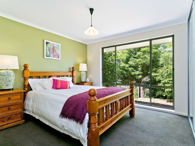 11 Renown Avenue, Crafers West SA 5152