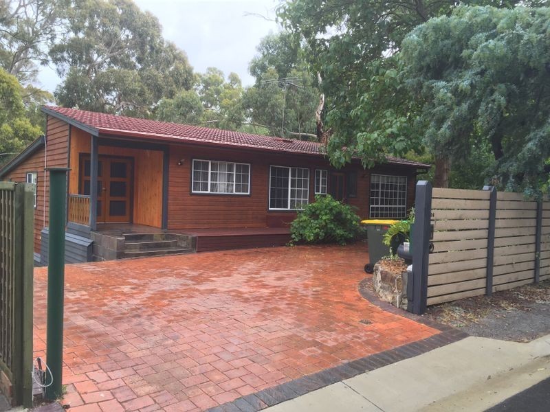 26 Avoca Avenue, Bridgewater SA 5155