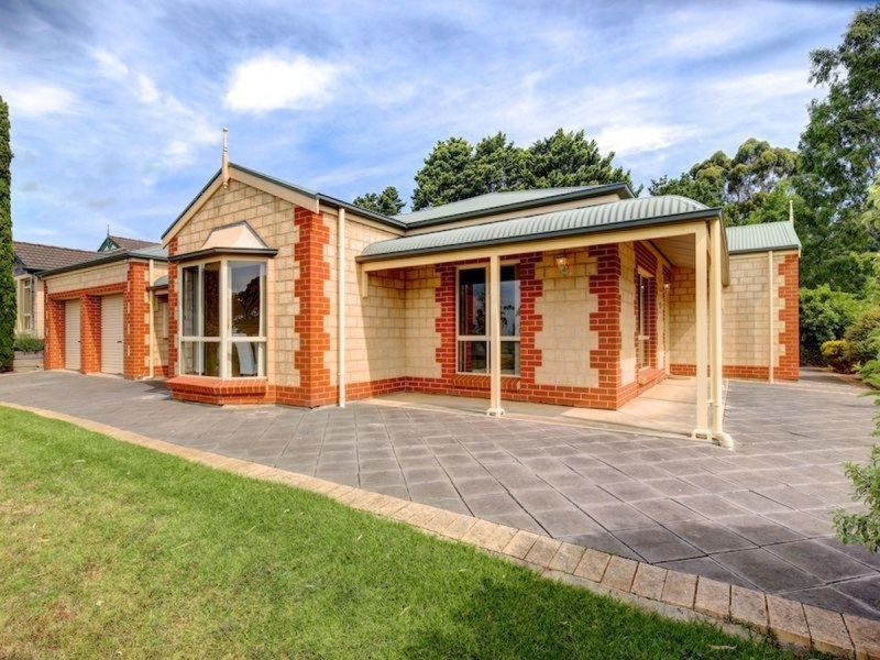 11 Corella Avenue, Chandlers Hill SA 5159