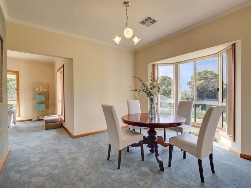 11 Corella Avenue, Chandlers Hill SA 5159
