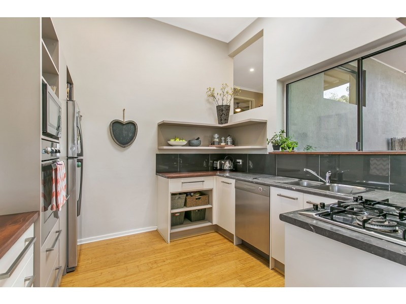 5 Ophir Close, Bridgewater SA 5155