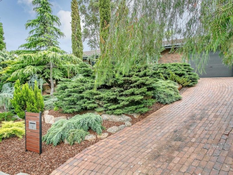 9 Hay Street, Aberfoyle Park SA 5159