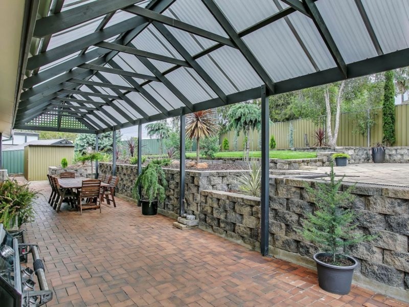 9 Hay Street, Aberfoyle Park SA 5159