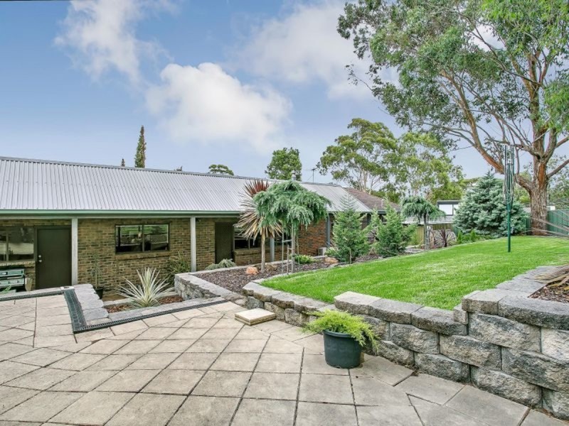 9 Hay Street, Aberfoyle Park SA 5159