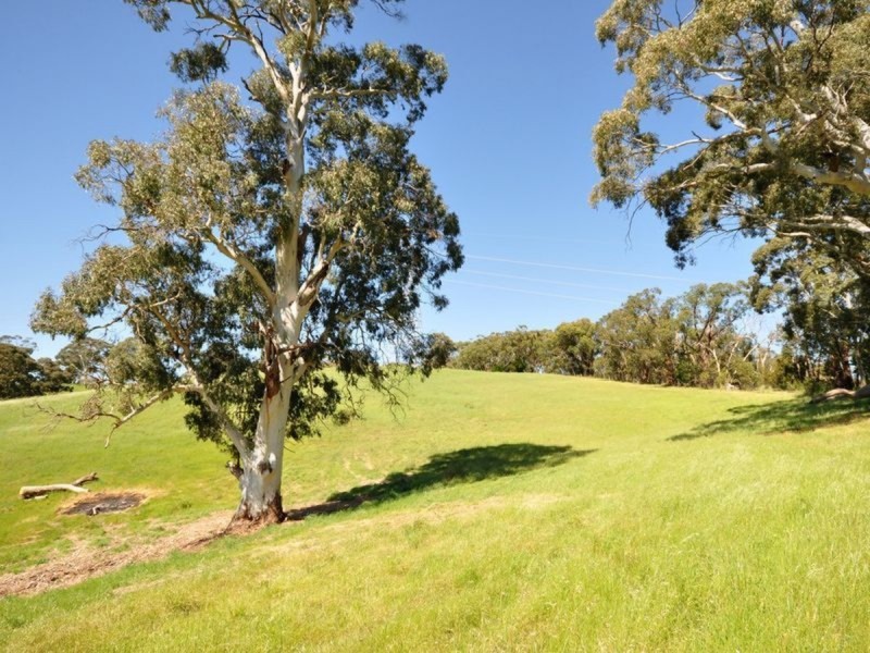 76 Charlick Road, Crafers West SA 5152