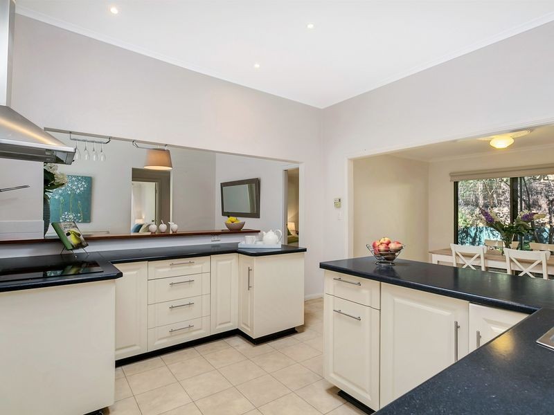 5 Elborough Avenue, Uraidla SA 5142