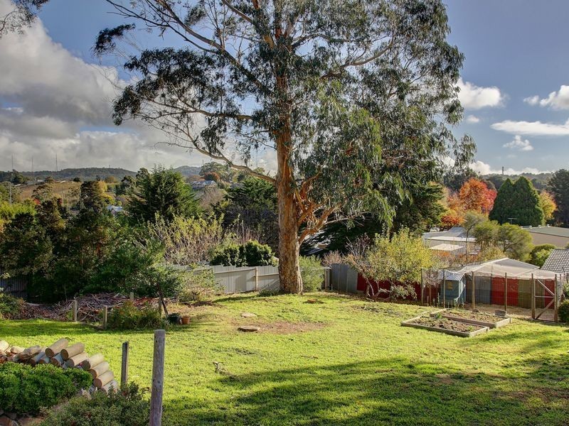 5 Elborough Avenue, Uraidla SA 5142