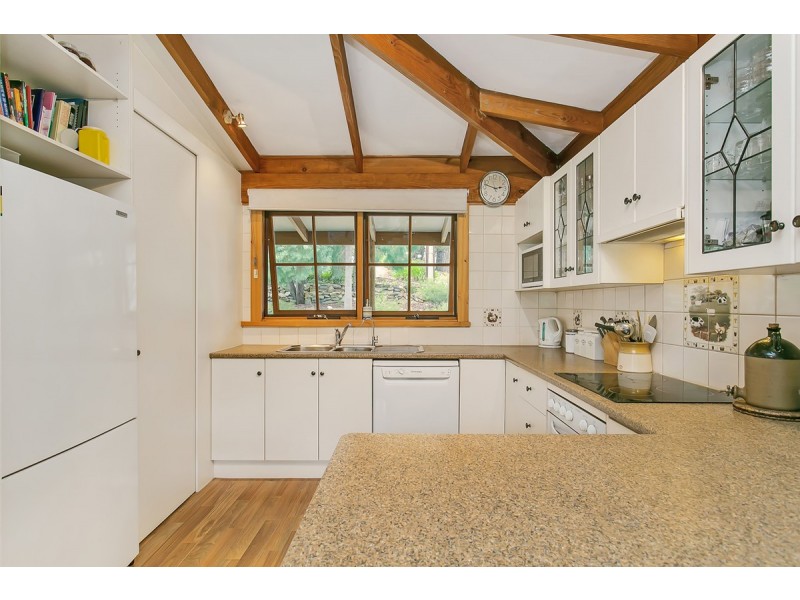 38 Avoca Avenue, Bridgewater SA 5155