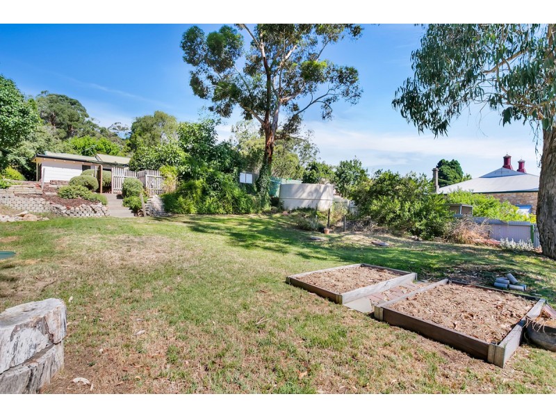 5 Elborough Avenue, Uraidla SA 5142