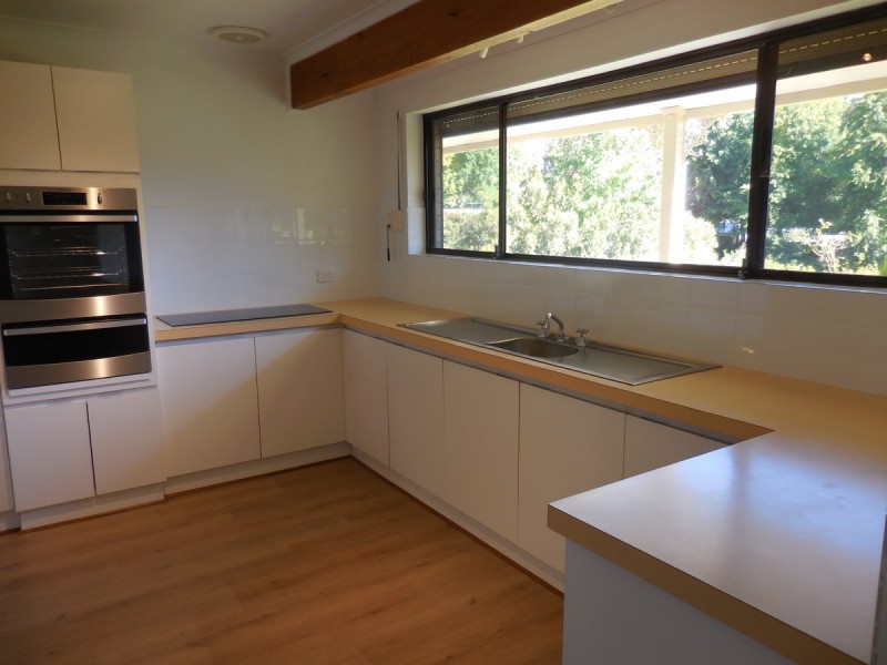 11 Stonehenge Avenue, Stirling SA 5152