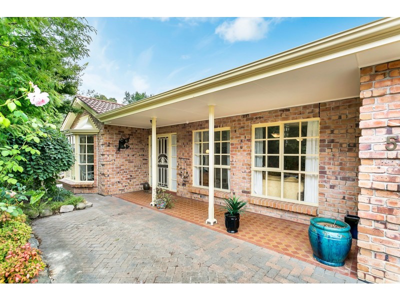 5 Penshurst Place, Stirling SA 5152