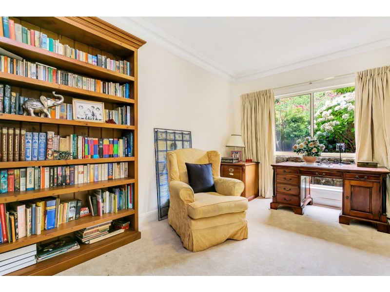 5 Penshurst Place, Stirling SA 5152