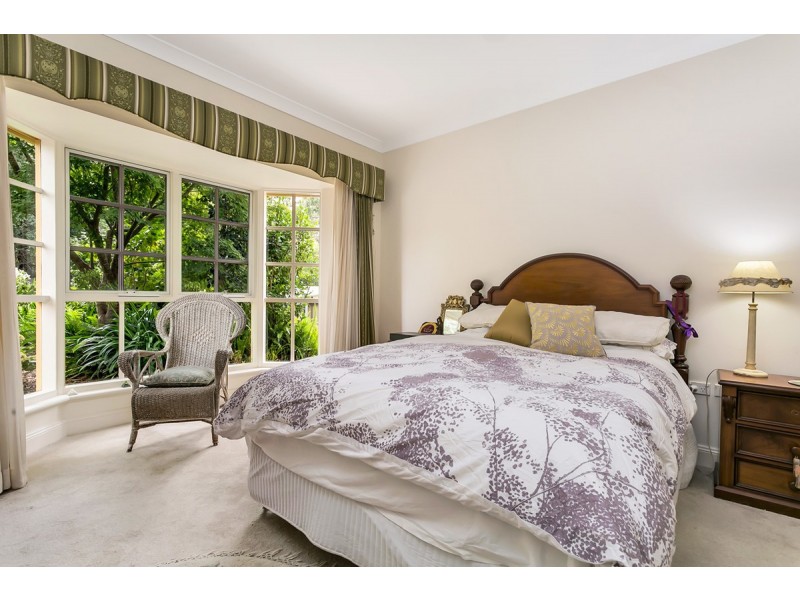 5 Penshurst Place, Stirling SA 5152