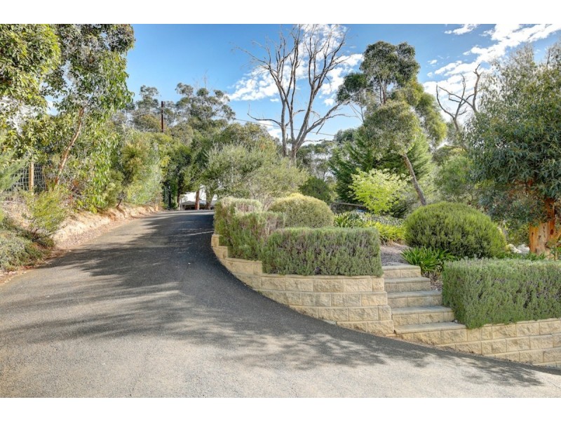 8 Sedum Place, Crafers West SA 5152