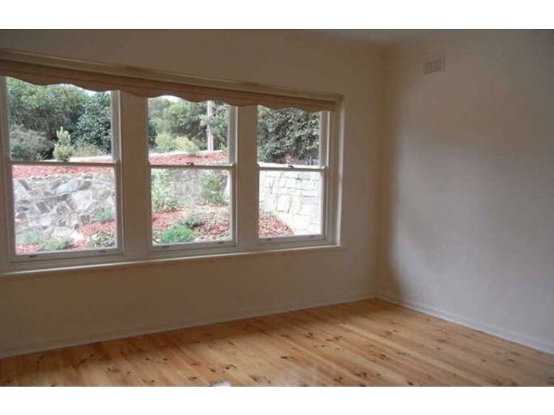 9 Garrod Crescent, Stirling SA 5152