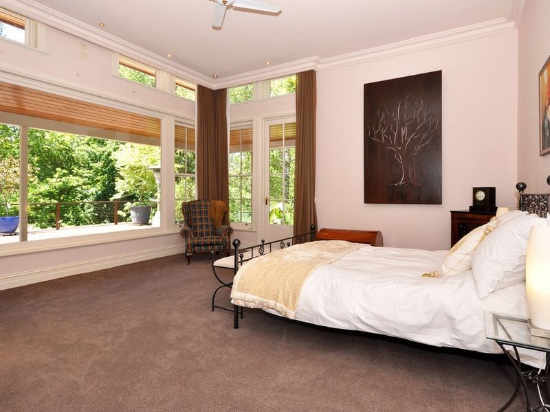 15 Longwood Road, Stirling SA 5152