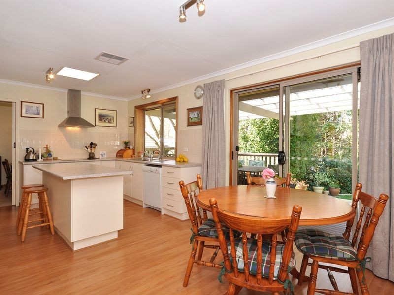 14 Protea Crescent, Crafers SA 5152