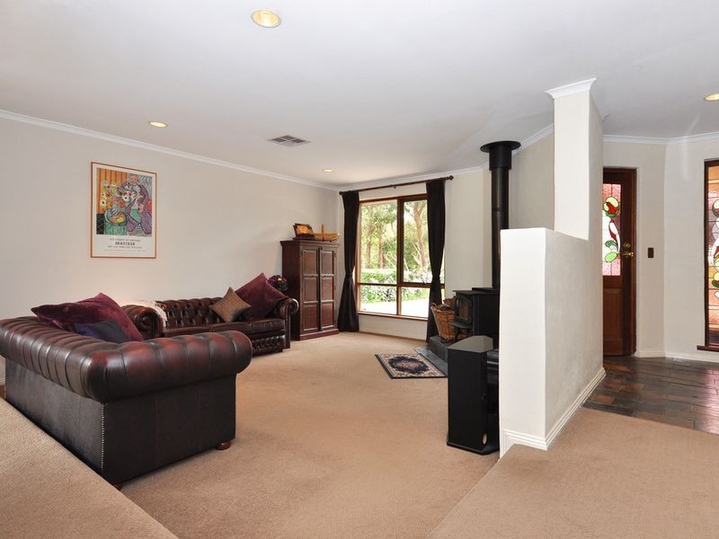 16 Rogers Court, Aldgate SA 5154