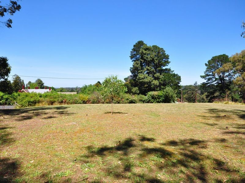 8 Coromandel Road, Aldgate SA 5154