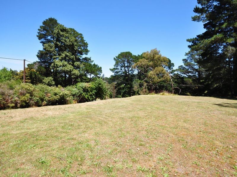 8 Coromandel Road, Aldgate SA 5154