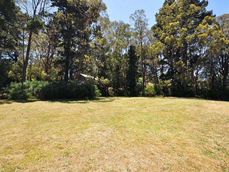8 Coromandel Road, Aldgate SA 5154