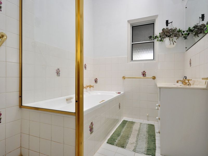 5 Wright Road, Crafers SA 5152