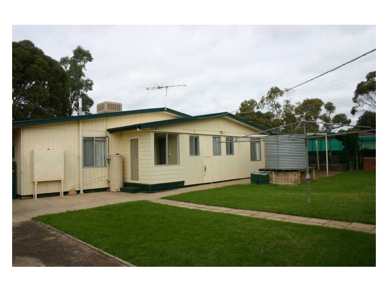 35 Ashbourne Road, Strathalbyn SA 5255