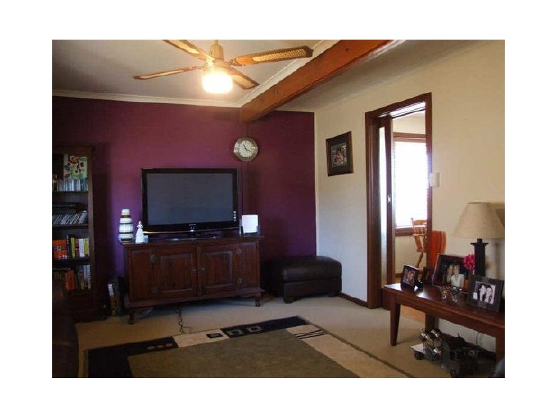 7 Richardson Avenue, Strathalbyn SA 5255