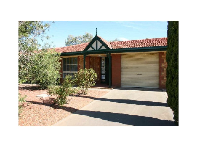 2/25 Parker Avenue, Strathalbyn SA 5255