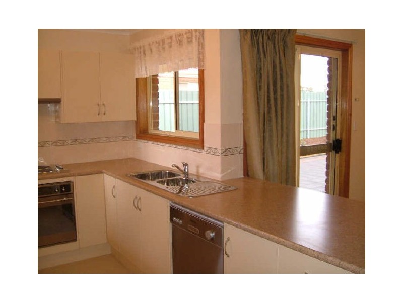 8 Laurel Court, Strathalbyn SA 5255