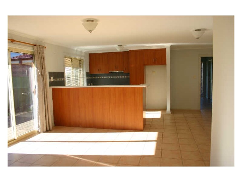 8 Strathmont Drive, Strathalbyn SA 5255