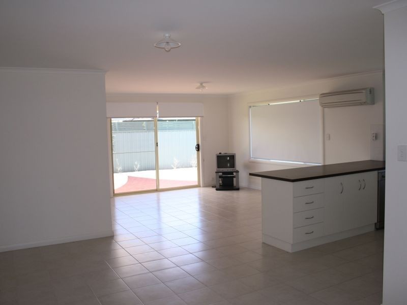 14 Strathford Way, Strathalbyn SA 5255