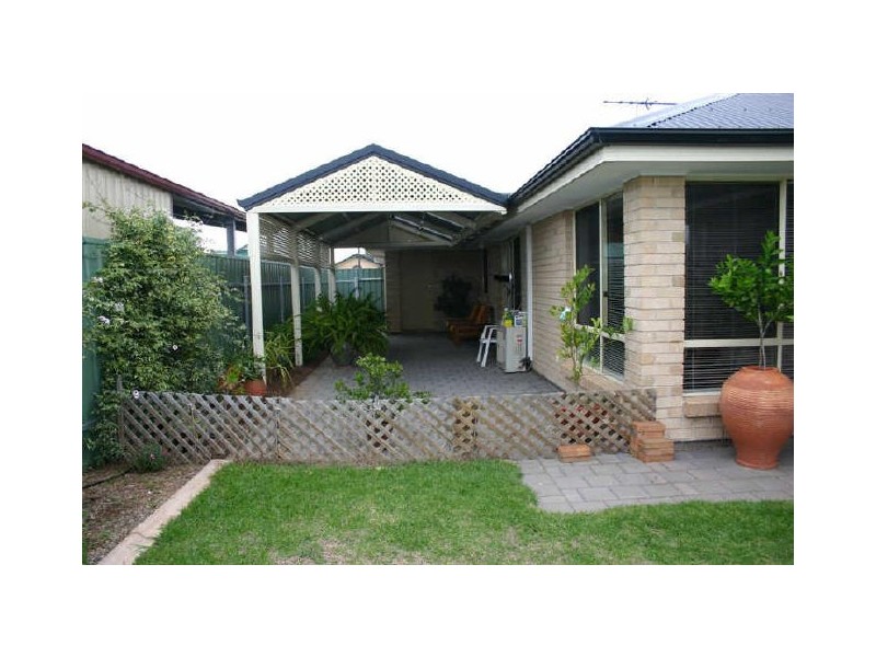 32 Strathmont Drive, Strathalbyn SA 5255