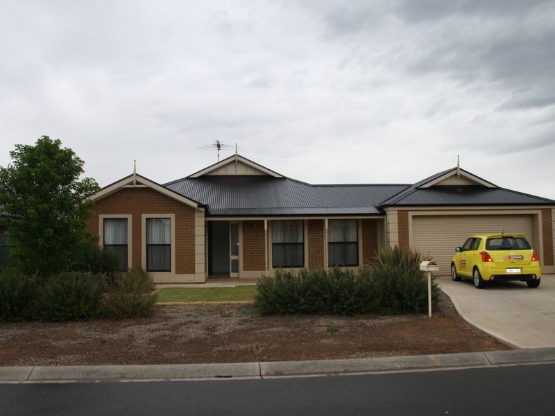 17 Strathford Way, Strathalbyn SA 5255