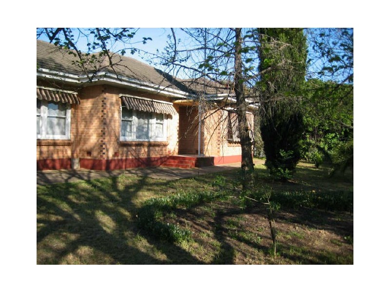 12 East Terrace, Strathalbyn SA 5255