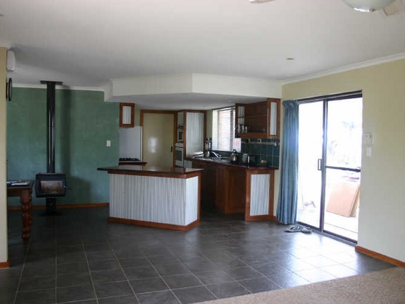 30 Berrysmith Drive, Strathalbyn SA 5255