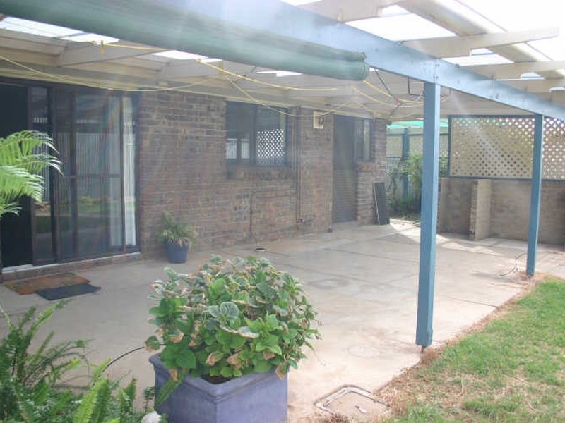 30 Berrysmith Drive, Strathalbyn SA 5255