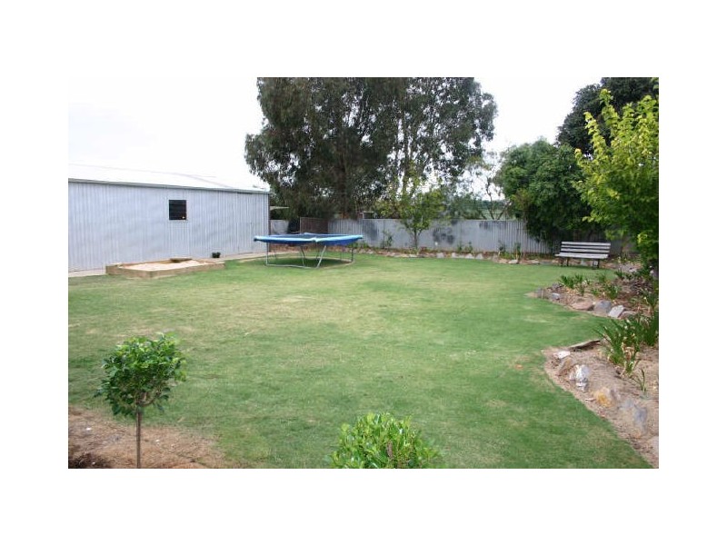 52 Ashbourne Road, Strathalbyn SA 5255