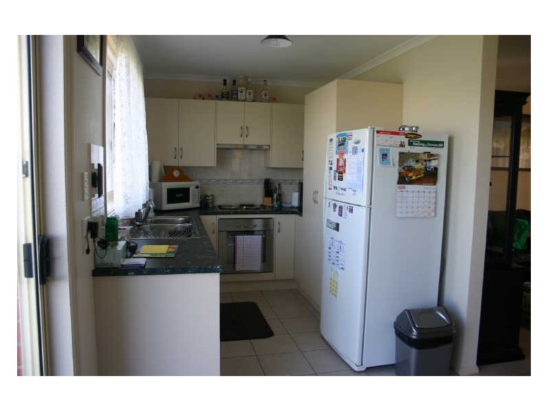 2/71 Strathmont Drive, Strathalbyn SA 5255