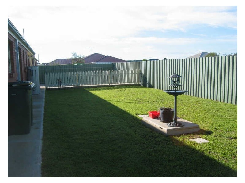 2/71 Strathmont Drive, Strathalbyn SA 5255