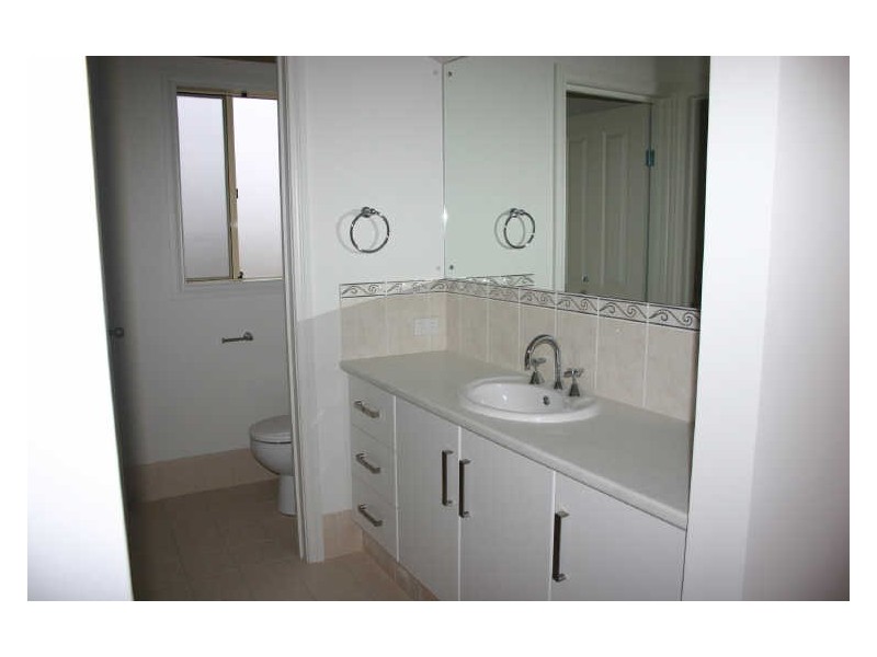 2 Catt Drive, Strathalbyn SA 5255