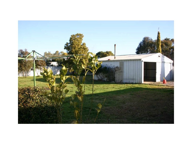 60 Ashbourne Road, Strathalbyn SA 5255