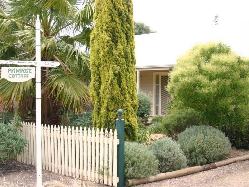 20 Weeroona Drive, Milang SA 5256