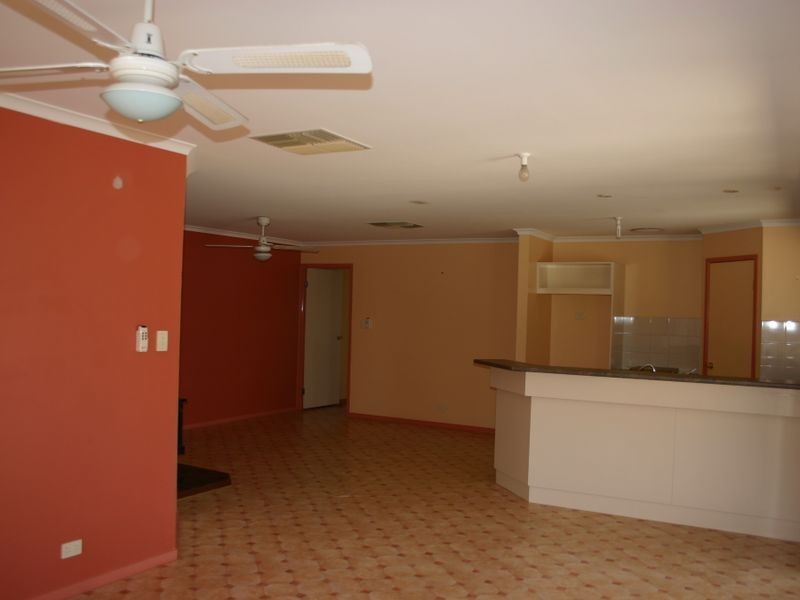 3 Garwood Avenue, Strathalbyn SA 5255