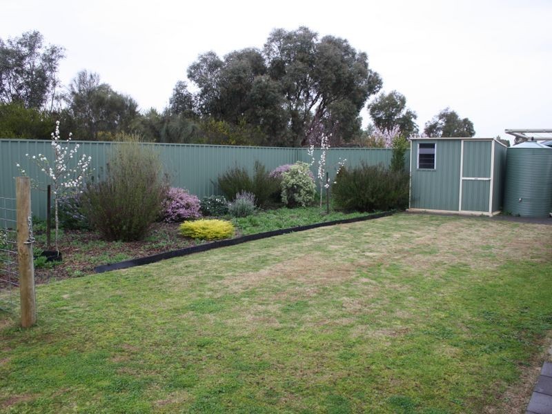 29 Strathmont Drive, Strathalbyn SA 5255