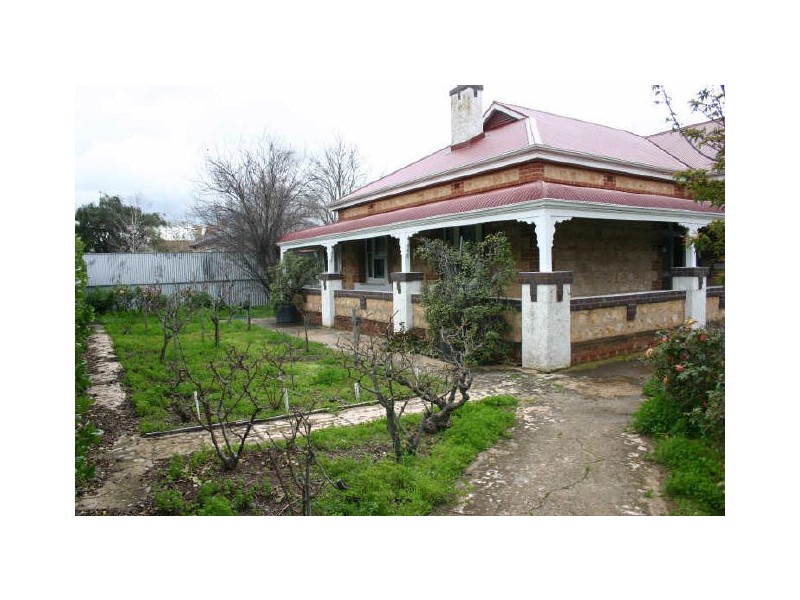 32 West Terrace, Strathalbyn SA 5255