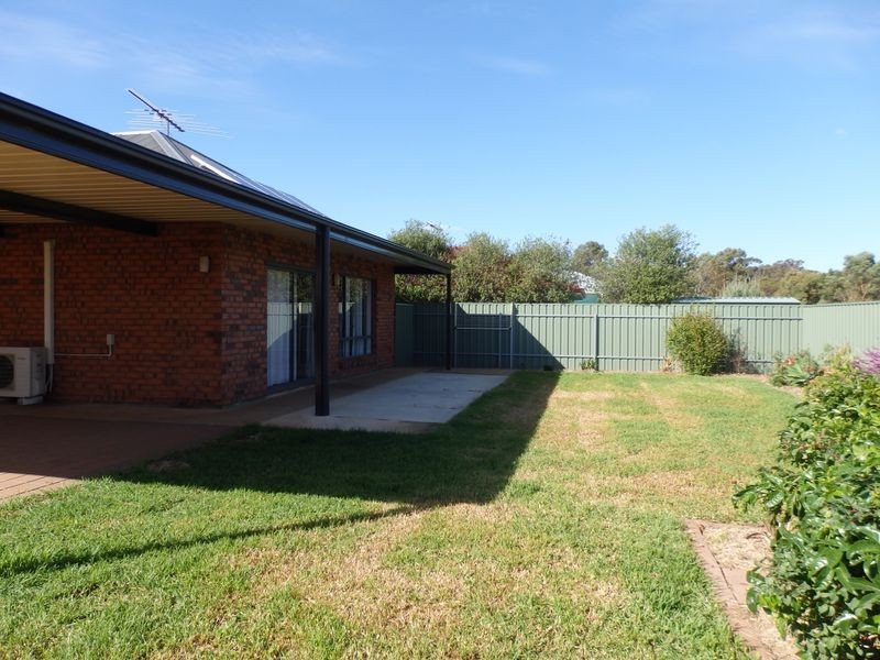 12 Strathoak Crescent, Strathalbyn SA 5255